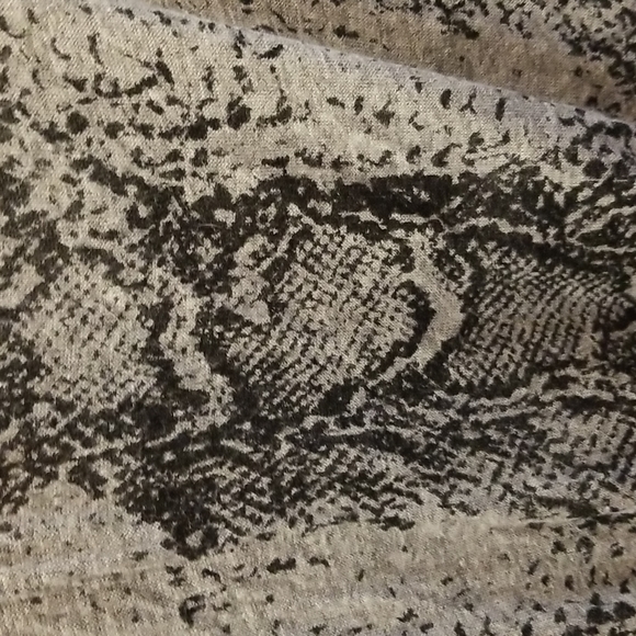 🐍 Snake Print Tank - Picture 2 of 6